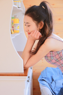 日本熟妇人妻ⅩXXXX国产